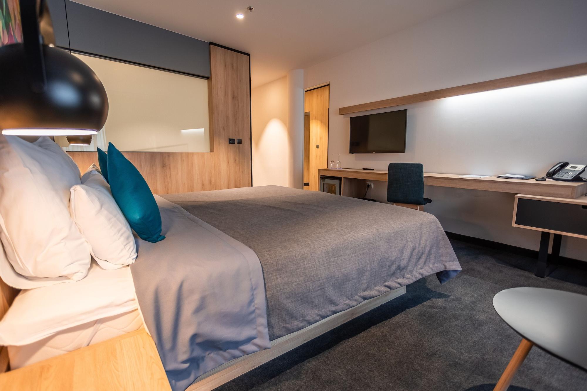 Hotel Academia 4*